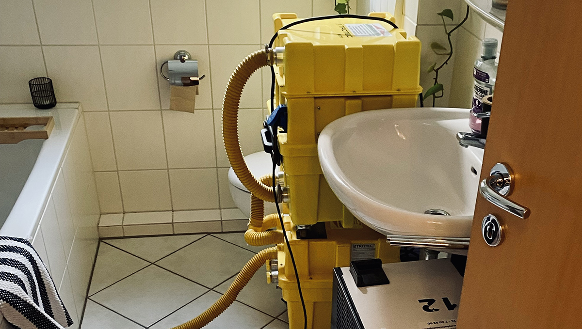 alphatechnologie-sachverstaendigen-und-ingenieurbuero-kleve-referenzen-badezimmerschaden-in-mietwohnung